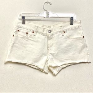 White Levi Denim Shorts- Size 29 (EUC)
